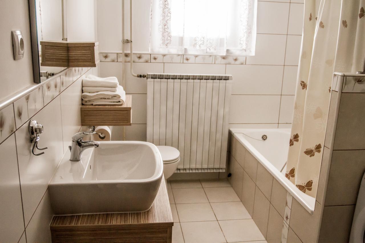 Apartment & Rooms Grmek Postojna Extérieur photo